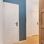 Guestrust - Champeret Porte Maillot - Ternes